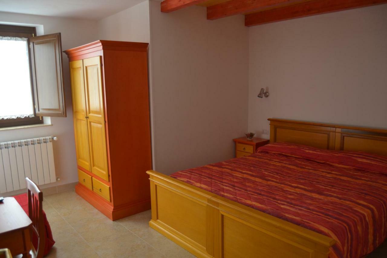 B&B Gennargentu Fonni Buitenkant foto