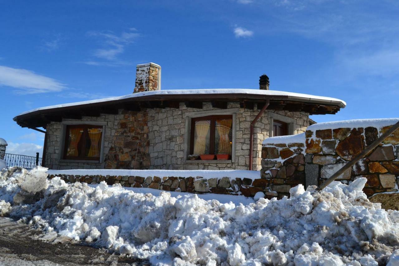 B&B Gennargentu Fonni Buitenkant foto