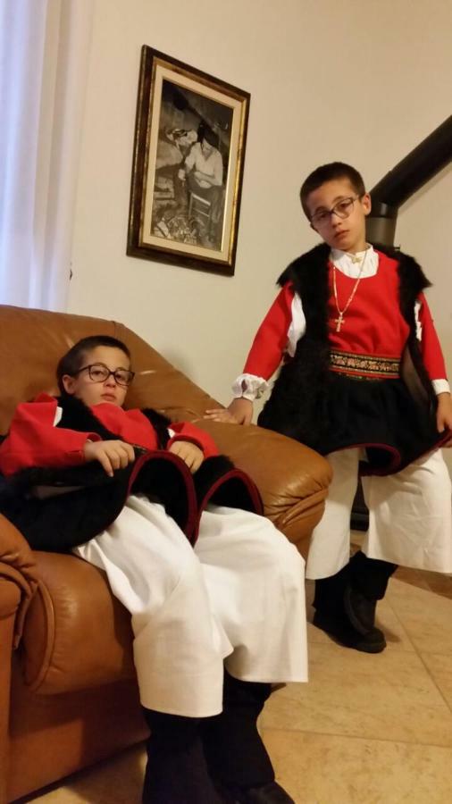 B&B Gennargentu Fonni Buitenkant foto