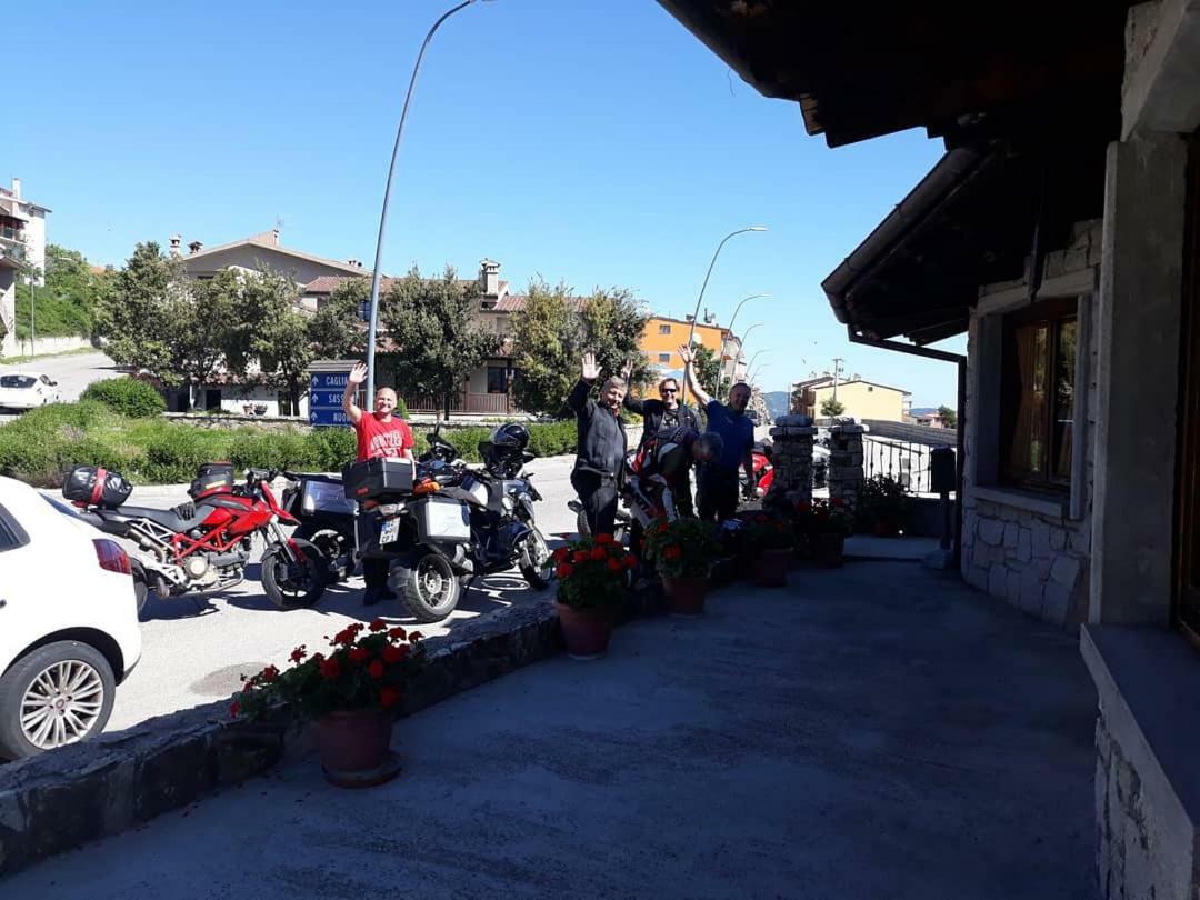 B&B Gennargentu Fonni Buitenkant foto